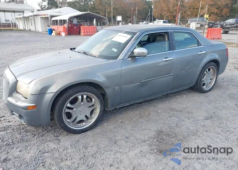 2006 Chrysler 300C из США, поврежденный, VIN 2C3LA63H36H279368